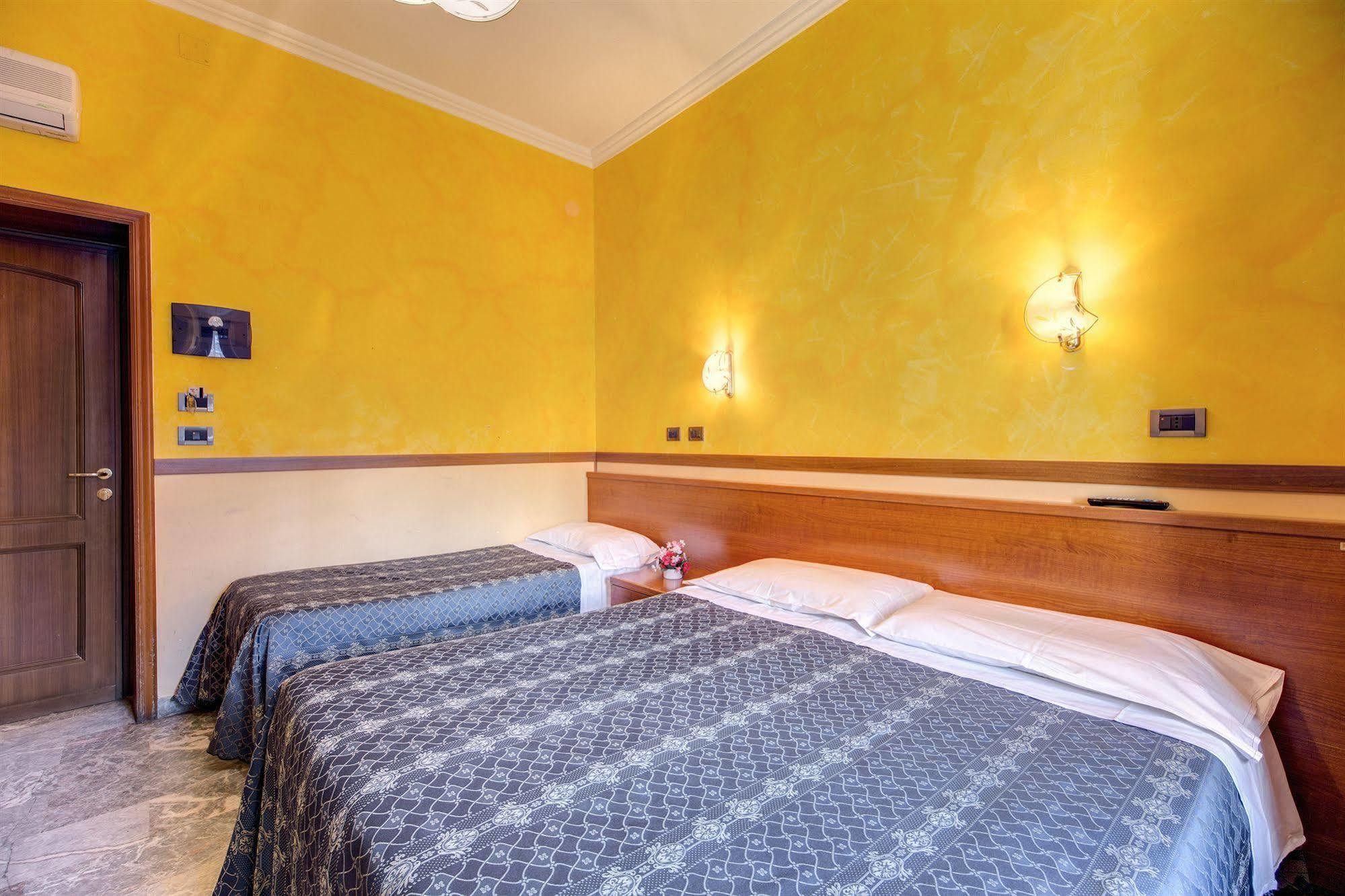 Hotel Soggiorno Blu روما المظهر الخارجي الصورة